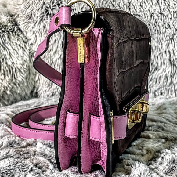 EUC - COACH SWAGGER CROSSBODY IN COLORBLOCK (35956) - Picture 4 of 6